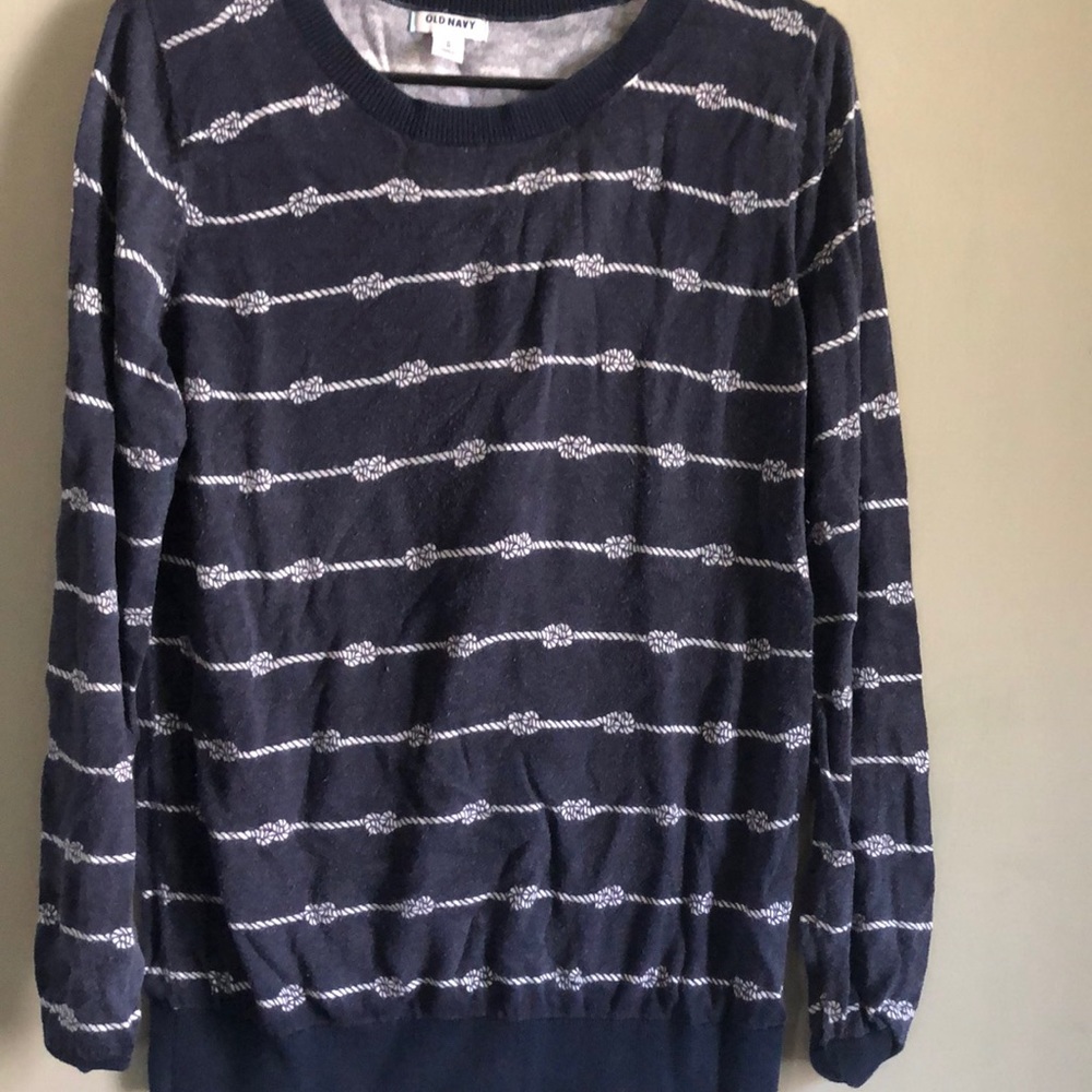 Women’s sweater